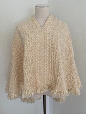 Branigan Weavers Wool Poncho w/ hood - One size